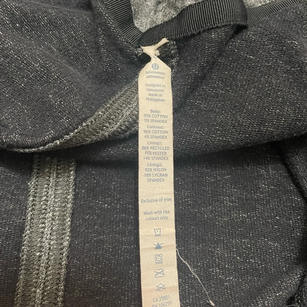 Lululemon Women’s Size 4 Hoodie Snap Close Yoga Jacket Oversized Hood Gray FLAWS - Picture 14 of 15